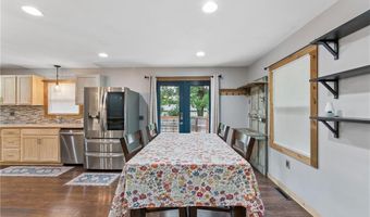 104 W Oak St, Archie, MO 64725