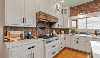 8128 Belmont Dr, Alma, AR 72921