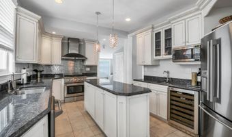 210 8th Ave, Belmar, NJ 07719