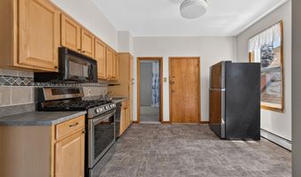 25 W 15TH St #5, Bayonne, NJ 07002