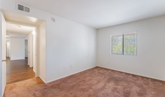 950 Seven Hills Dr 524, Henderson, NV 89052