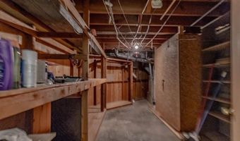 232 Greenway Rd, Arkansas City, KS 67005