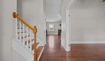 123 Lightwater Dr, Aberdeen, NC 28315