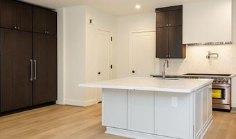 5804 RIDGEFIELD Rd, Bethesda, MD 20816