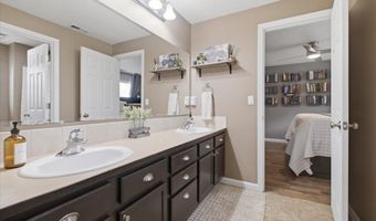 522 AVALON Ct, Albany, OR 97322