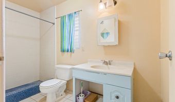 1073 Loho St, Kailua, HI 96734