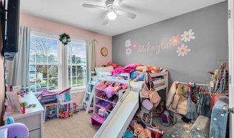 5 Sloop Ct, Barnegat, NJ 08005