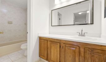 58 Tansy Ct, Bedminster, NJ 07921