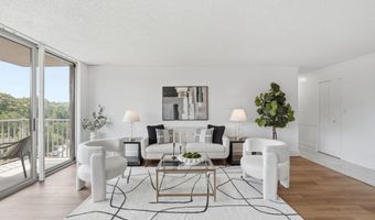 1225 MARTHA CUSTIS Dr 717, Alexandria, VA 22302