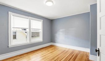 80 Pearl St, Bangor, ME 04401