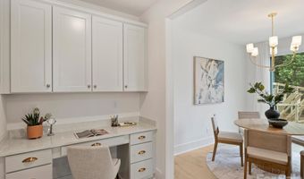 1129 E 35th St, Charlotte, NC 28205