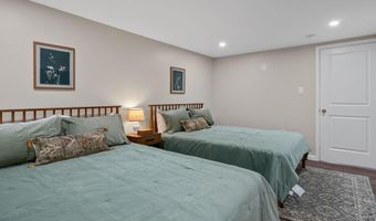 22 Shawnee Trl, Albrightsville, PA 18210