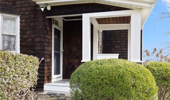 63 Longfellow Rd, Jamestown, RI 02835