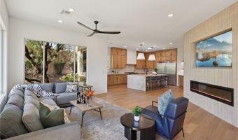 10385 Luna Magico Ave, Las Vegas, NV 89135