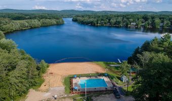 6 Davis Dr, Barnstead, NH 03225