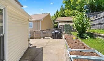 28 Fairview Ave, Cumberland, RI 02864