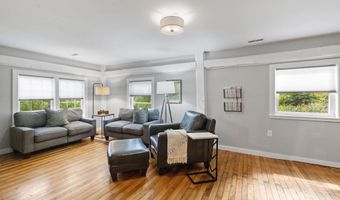 31 Water St #1, Bradford, NH 03221