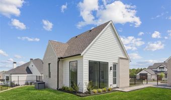 122 Sawgrass Dr, Heath, TX 75032