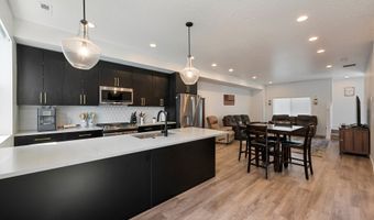 507 W 620 N 127, Centerville, UT 84014