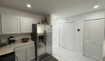 106 SUNRISE Ct, Atlantic Beach, FL 32233