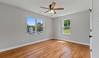 1241-41 R McComas Ave, Barboursville, WV 25504