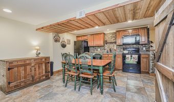 216 Main St, Middletown, NJ 07748