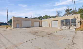 1300 E Broadway, Alton, IL 62002