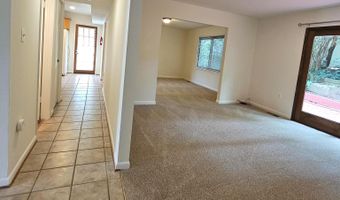 1108 ROCKINGHAM St, Arlington, VA 22205
