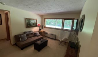 35 Woodland Pines Rd, Bartlett, NH 03812