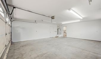 2484 Park Ridge Ave, Bullhead City, AZ 86429