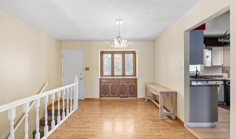 829 E CARLSON St, Cheyenne, WY 82009