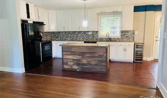2823 Albany Ln, Charlotte, NC 28205