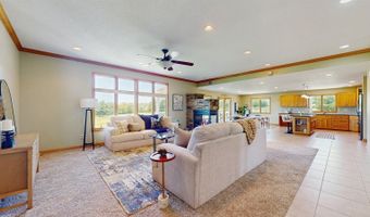 26255 Country Side Dr, Adel, IA 50003