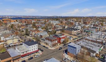 671 BROADWAY, Bayonne, NJ 07002