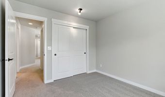 268 SW 204TH Ter, Beaverton, OR 97006