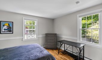 1486 Washington St, Bath, ME 04530