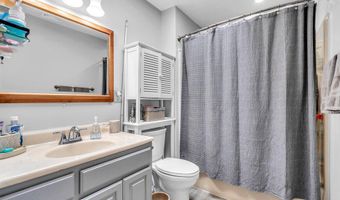 5 Midship Dr, Barnegat, NJ 08005