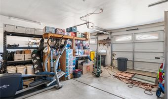 13850 Nightshade Rd, Apple Valley, CA 92307