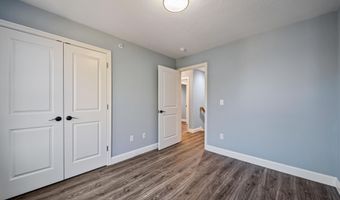 5 Dumaine Ave N, Nashua, NH 03063