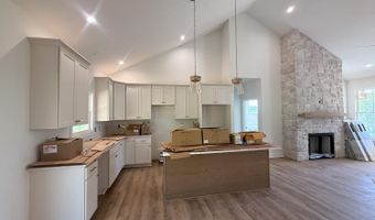9009 Stonewall Rd, Appomattox, VA 24522