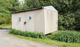 127 Swan Lake Ave, Belfast, ME 04915