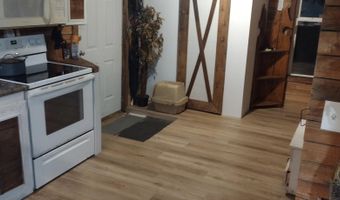 211 N Grand Ave, Ashley, IN 46705