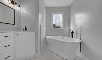 1525 Wynfield Dr, Auburn, GA 30011