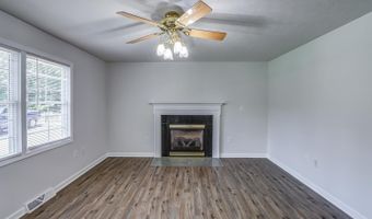 173 Pine Tag Ln, Appomattox, VA 24522