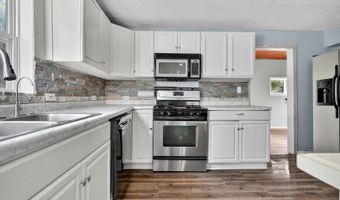 26427 W Prospect Ave, Antioch, IL 60002