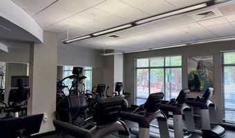 520 JOHN CARLYLE St 320, Alexandria, VA 22314