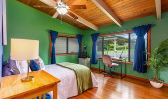2114- B KAIWIKI Rd, Hilo, HI 96720
