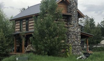 201 BLUE LAKE Cir, Alpine, WY 83128