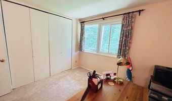 7551 SPRING LAKE Dr D-1, Bethesda, MD 20817