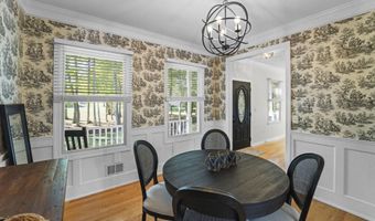 9 WOODFIELD Ln, Allentown, NJ 08501